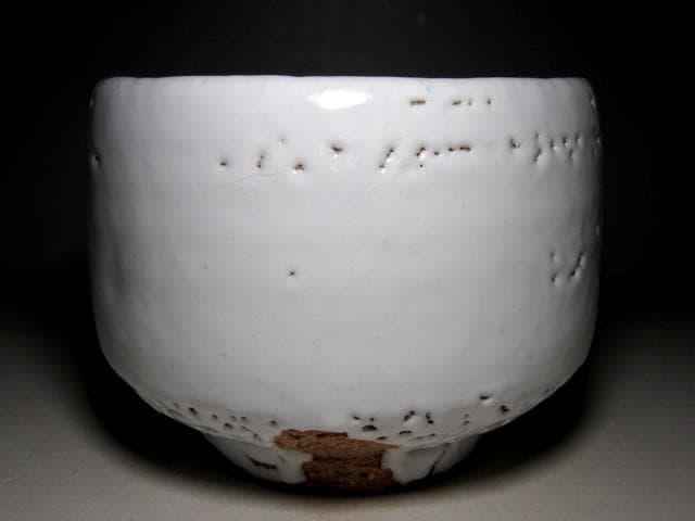 ＜お値引中＞十一代 三輪休雪 萩白茶碗「春雲」表千家十四代 而妙斎花押　m131