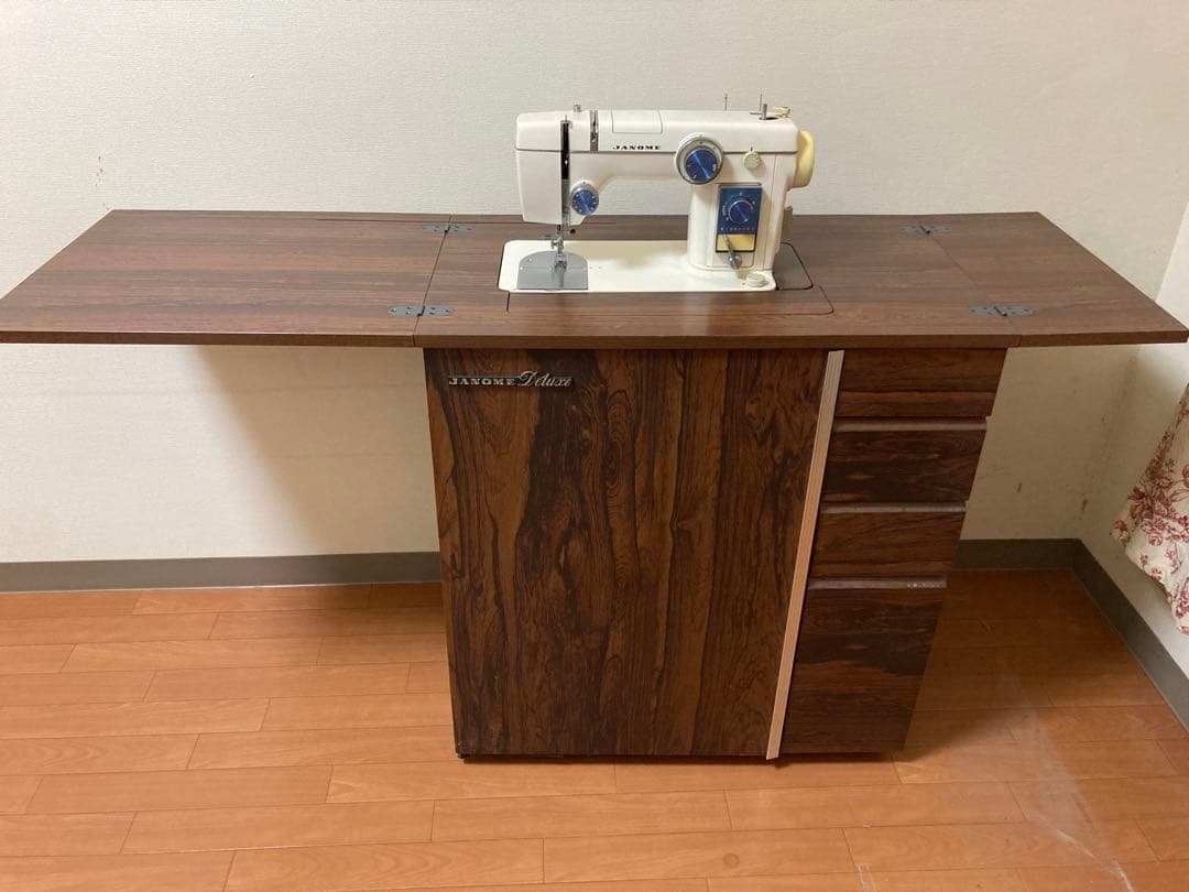 ジャノメ　トピアレーヌ804型　デスク型高級ミシン　模様縫いカム