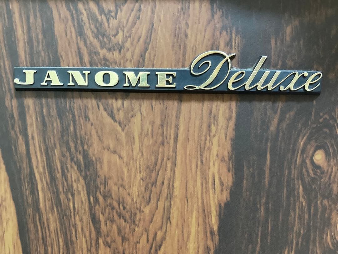 ジャノメ　トピアレーヌ804型　デスク型高級ミシン　模様縫いカム