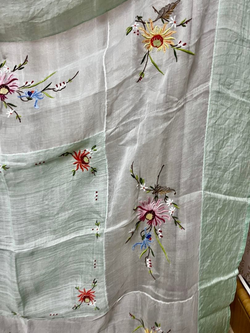 Vintage 花柄刺繍のテーブルクロス エメラルドグリーン レア