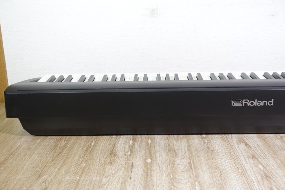Roland FP-30　デジタルピアノ 88鍵 　ケース付属