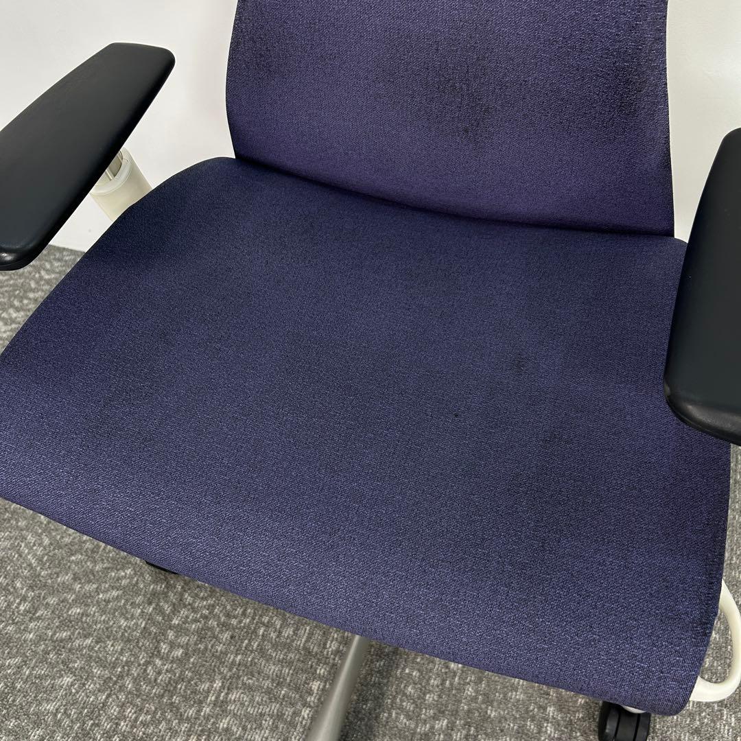 H エンボディチェア ハーマンミラー ホワイト Embody ネイビー