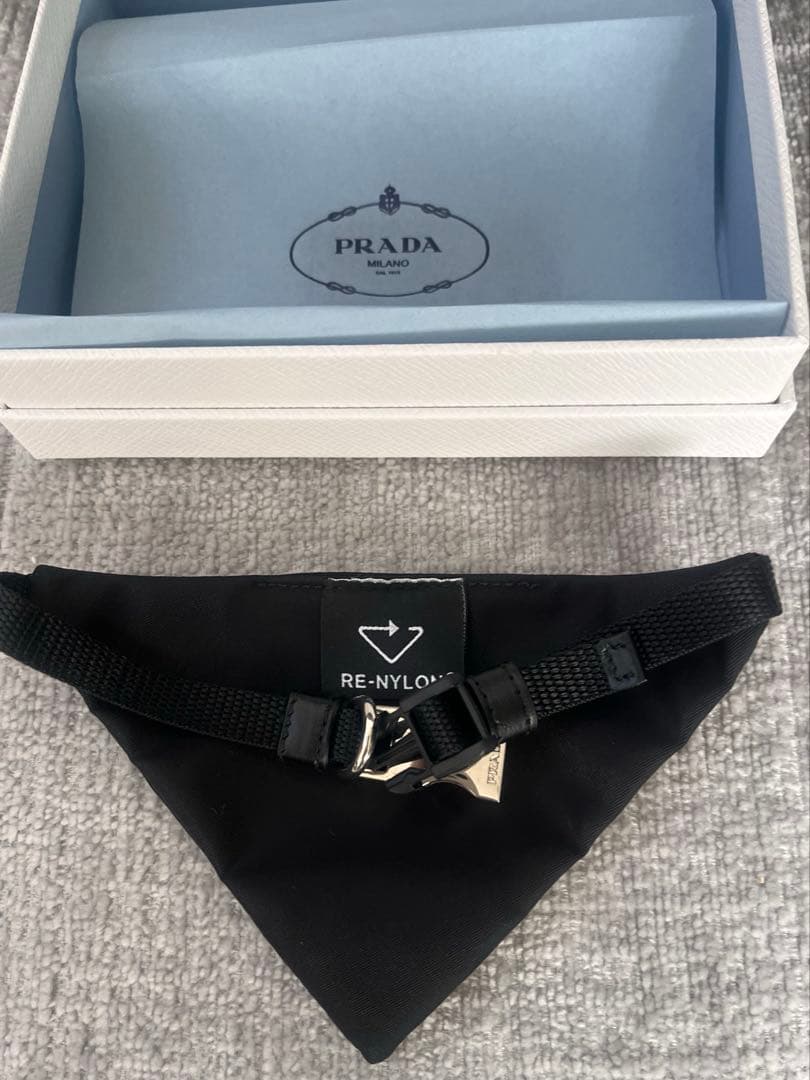 PRADA ペット 首輪 Mサイズ