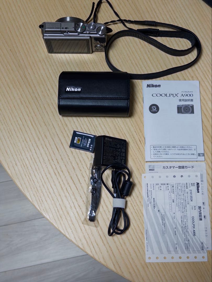【美品】Nikon COOLPIX A900 シルバー