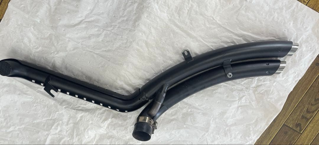 レブル250 (8Bk-MC49)GemClassic V4マフラー