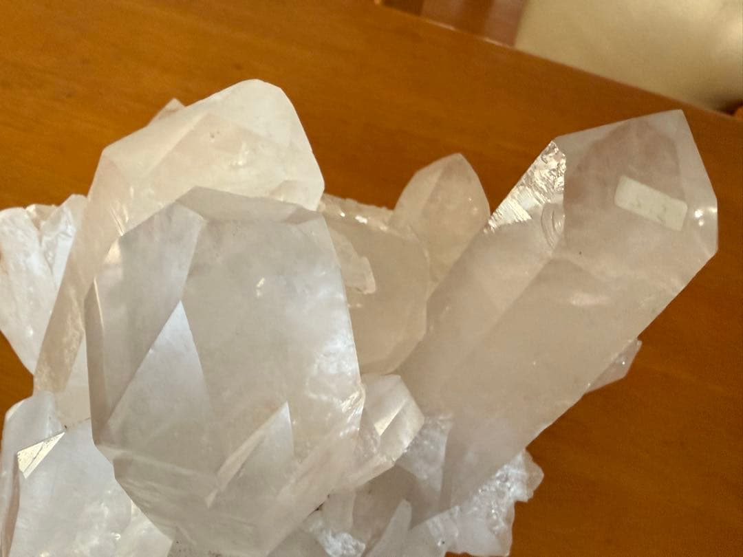 tomokazuです 水晶　クラスター　5188g