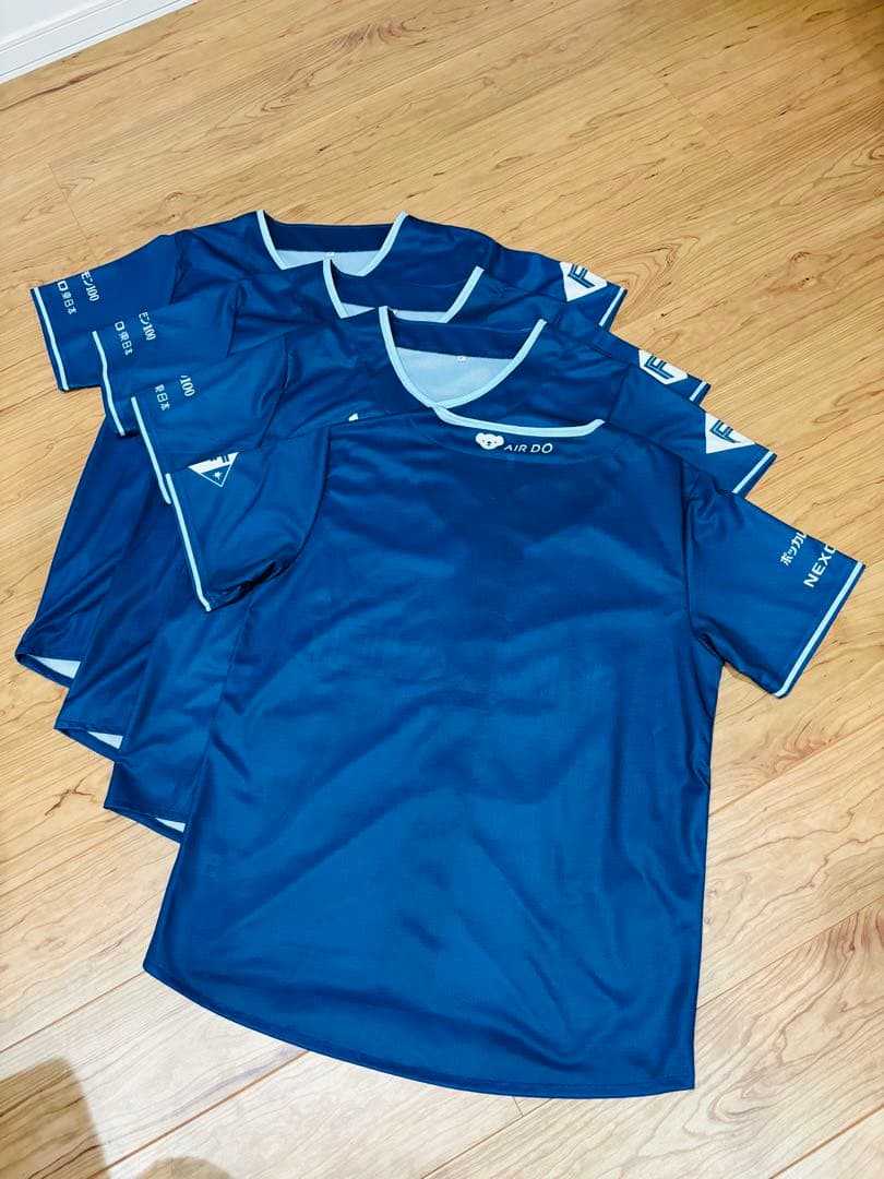 ファイターズ　ユニフォーム 4枚セット