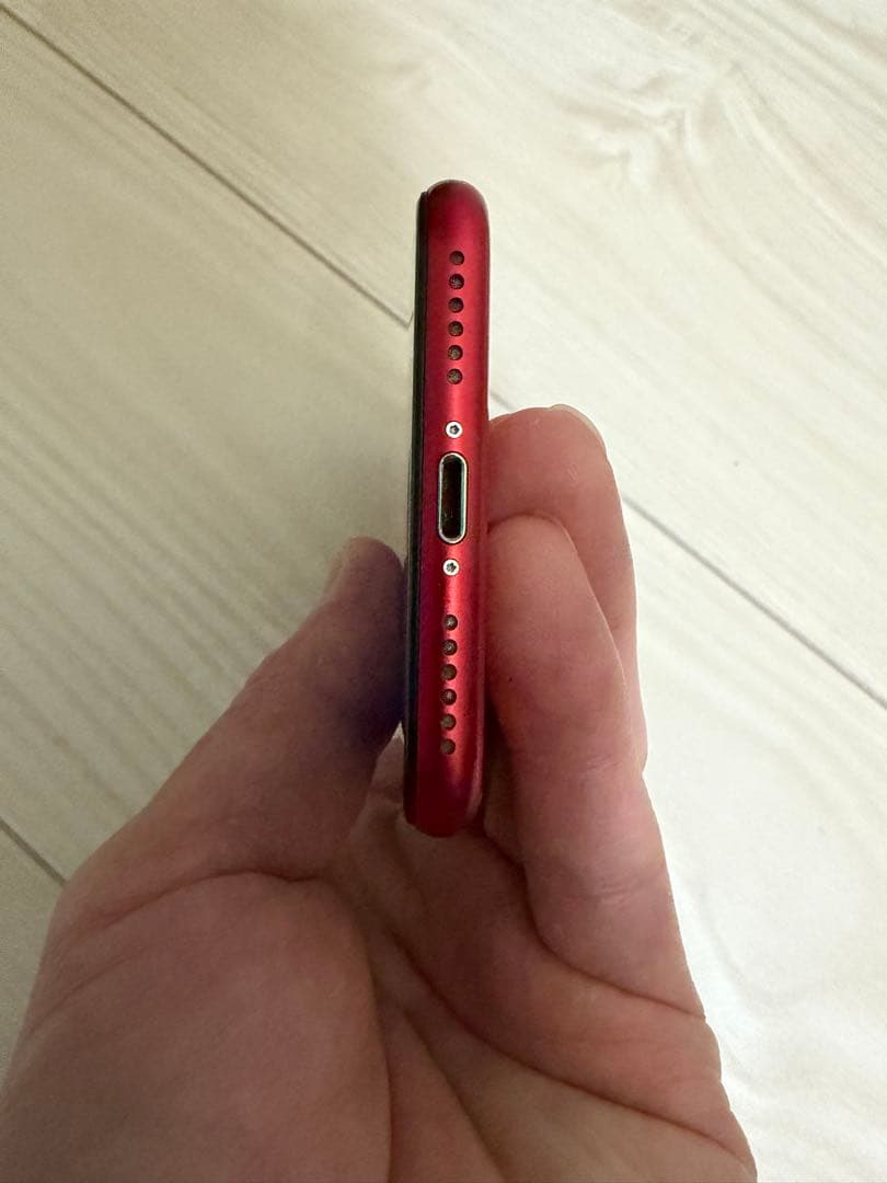 Apple iPhone SE (第2世代) PRODUCT(RED)128GB