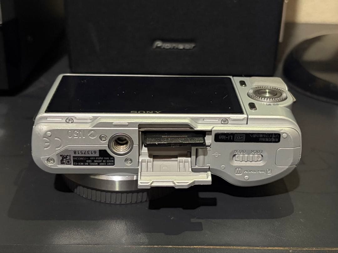 SONY α NEX-C3 シルバー