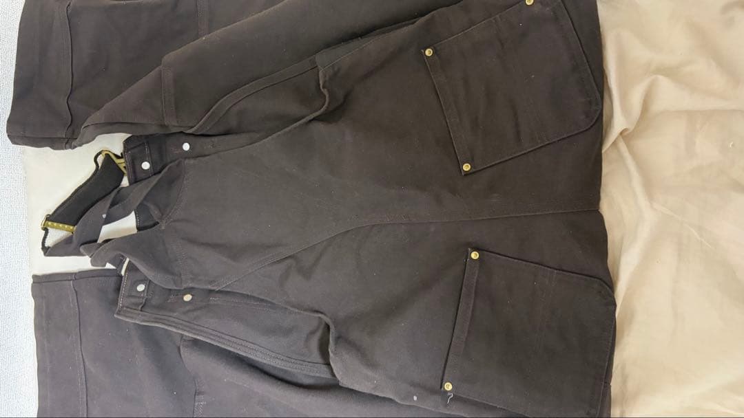 ぺこ　未使用に近い　Carhartt オーバーオール 30×30