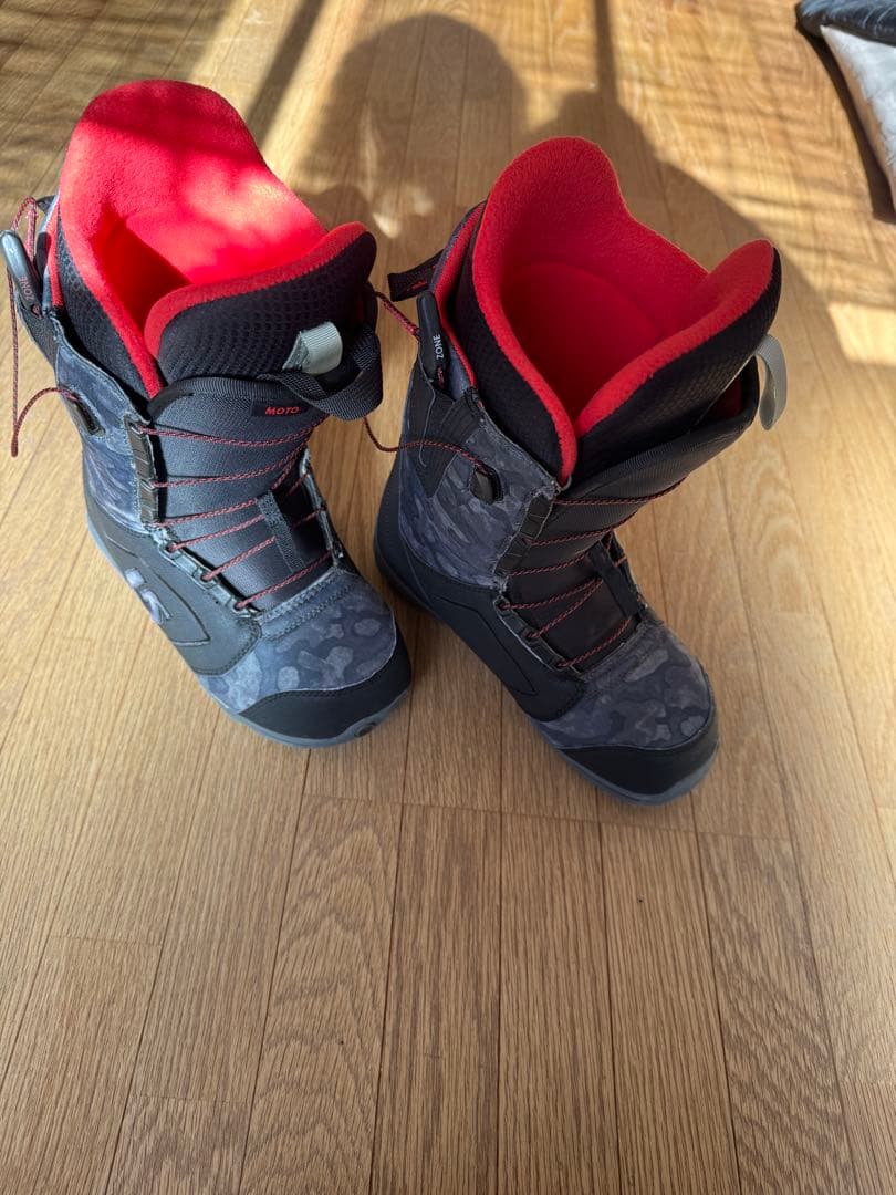 バートン　MOTO 25.0 グレー　カモフラ