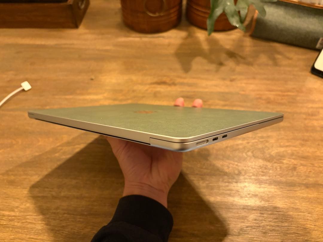 Apple MacBook Air M2 13.6インチ 8GB 512GB