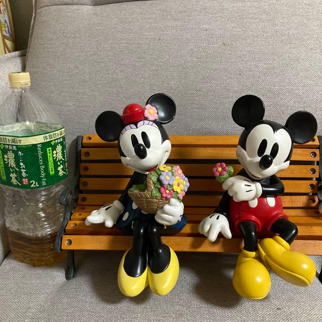 ディズニー　ビッグフィギュア　ミッキー ミニー
