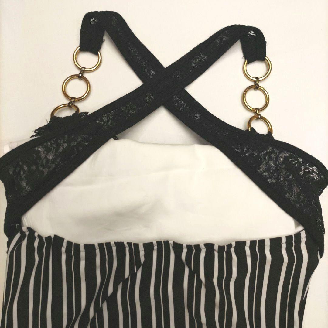そ*ン様 d.i.a ダイヤ キャミソール レース ストライプ 背中あき 黒 ギ
