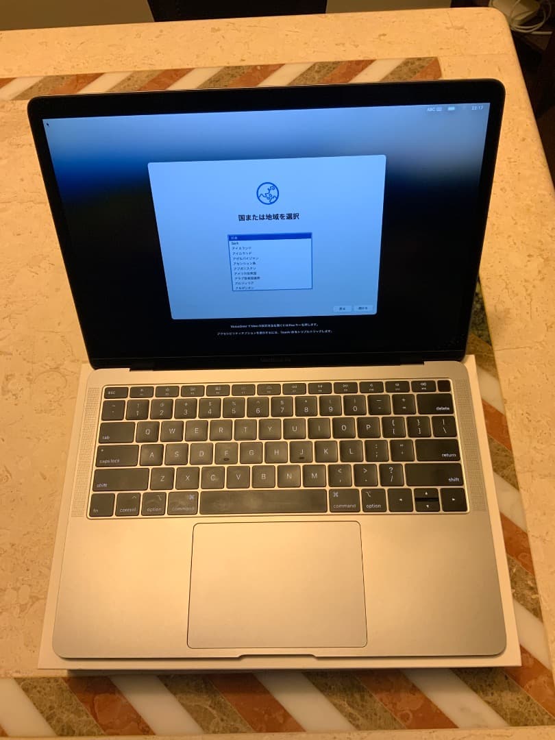 Apple MacBook Air 13インチ 2018 / USキーボード