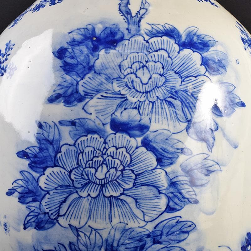 瀬戸焼　古瀬戸　染付　牡丹文　花口大瓶　唐木台・時代箱付　G　R8765B