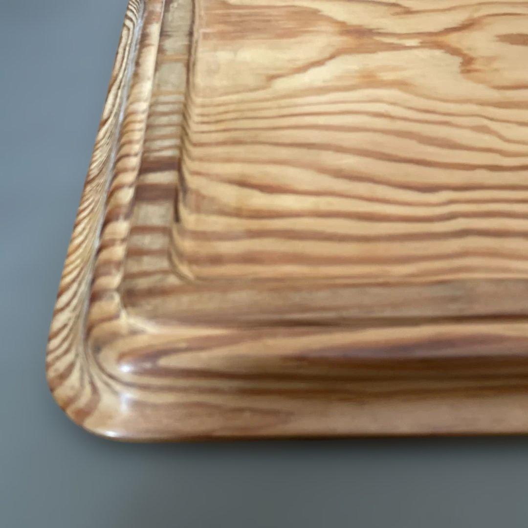 「時を纏う、肥松の角盆。」　　　　　　一献が特別になる盆　日常使いの盆