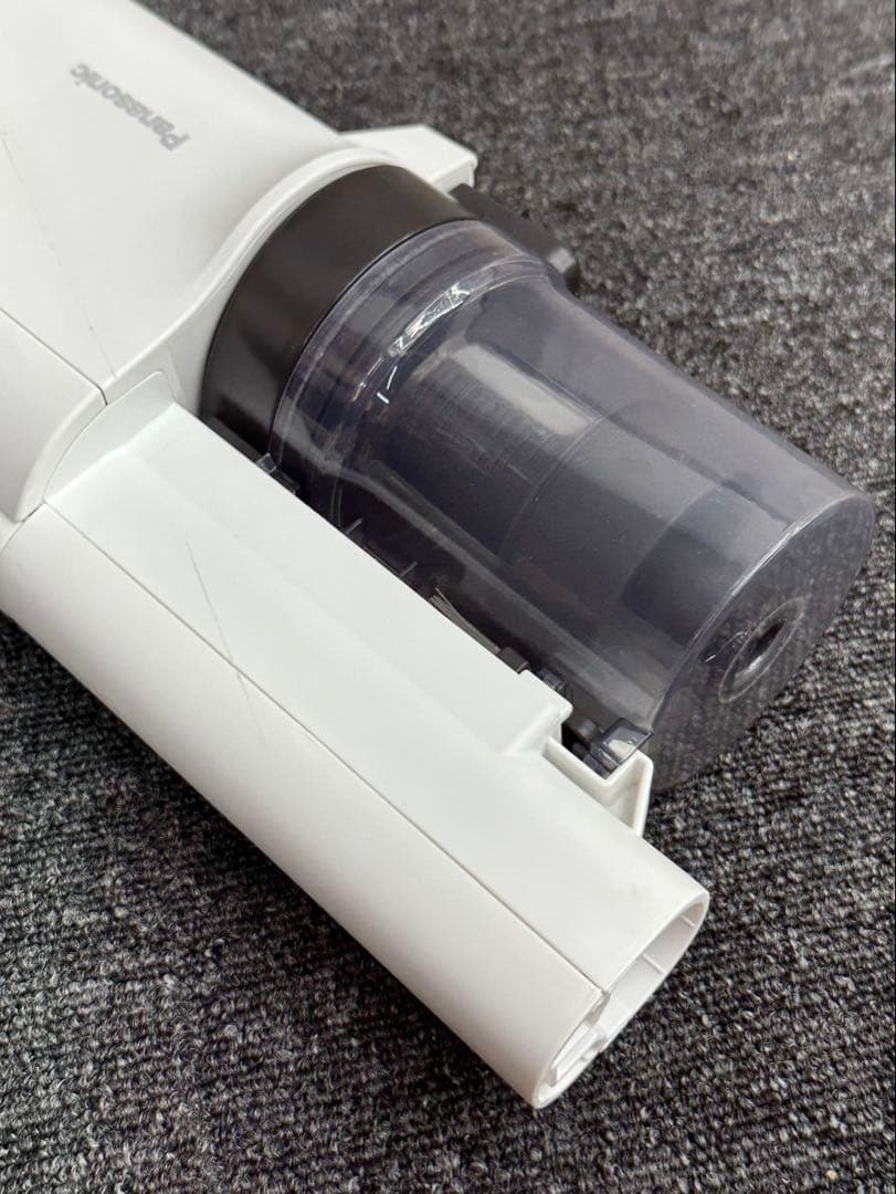 29分　2023年製Panasonic 掃除機　本体　MC-SB33J 格安中古