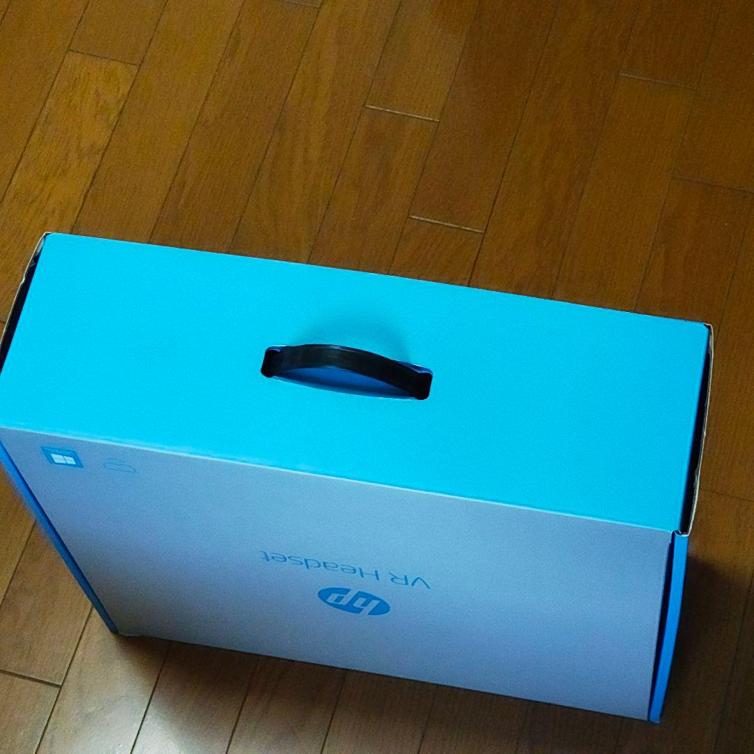 HP Reverb VRヘッドセットとコントローラーセット