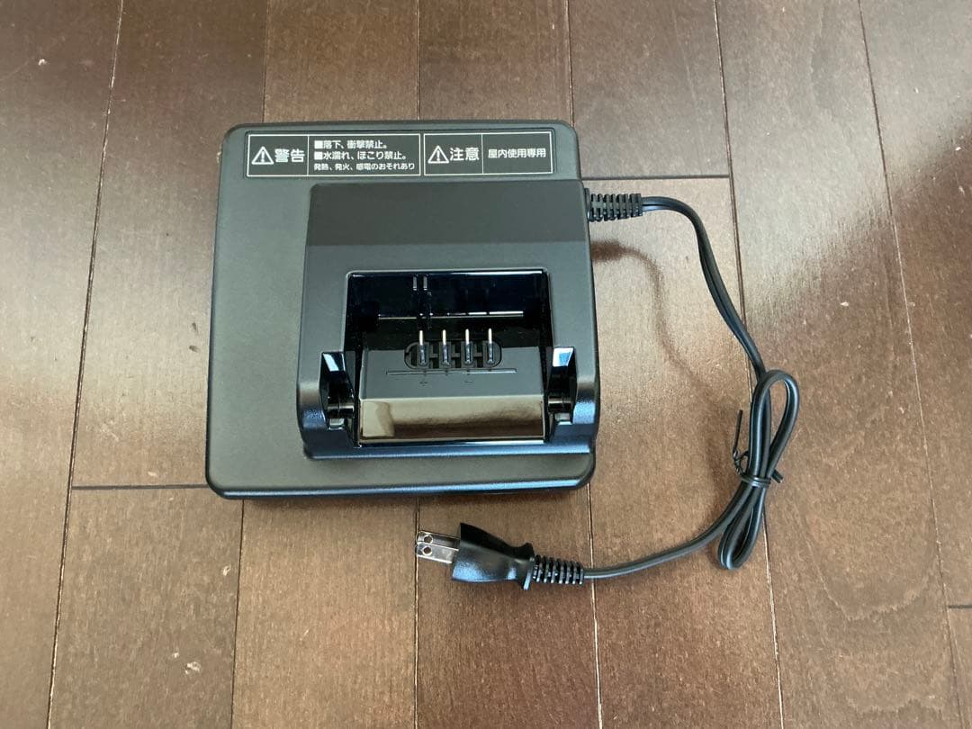 【未使用品】Panasonic 電動アシスト自転車 充電器 NKJ074Z