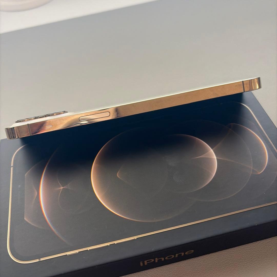 iPhone12promax 128GB ゴールド