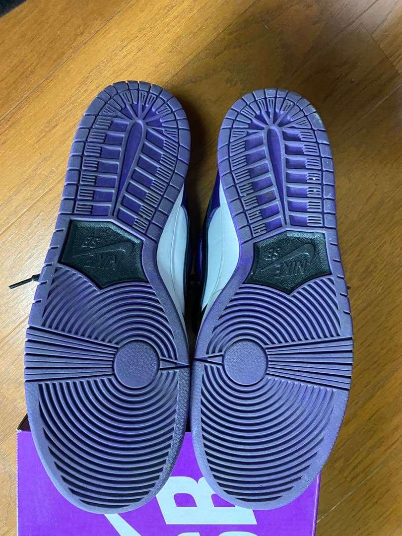 NIKE SB Dunk Low ブラック/パープル