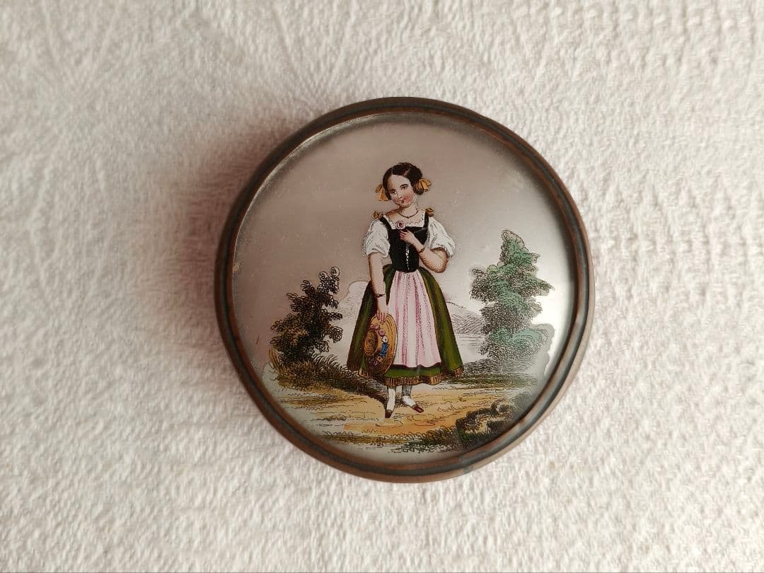 【プップさま】antique box ୨୧ 19世紀の古い古い ボンボニエール