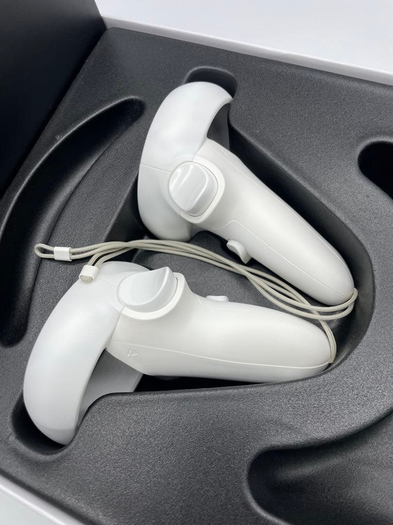 DPVR E4 VRヘッドセット