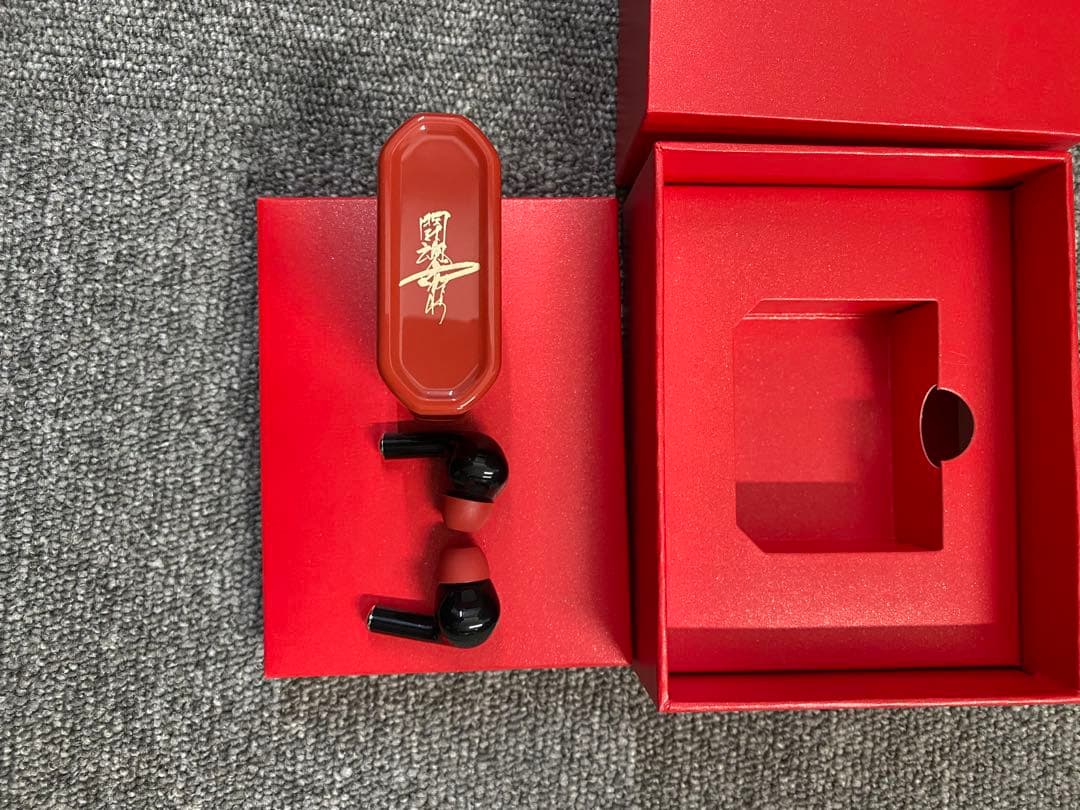 アントニオ猪木メモリアル ワイヤレスイヤホン 闘魂