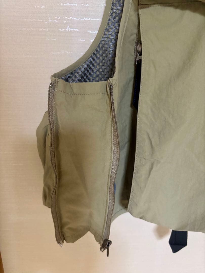 mont-bell アジャスタブルフィッシングベスト Lライトタン【タグ付き】