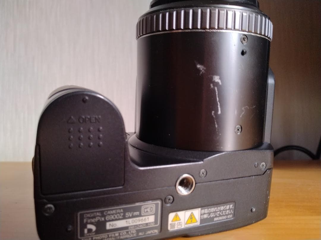 デジタルカメラ FINEPIX6900Z