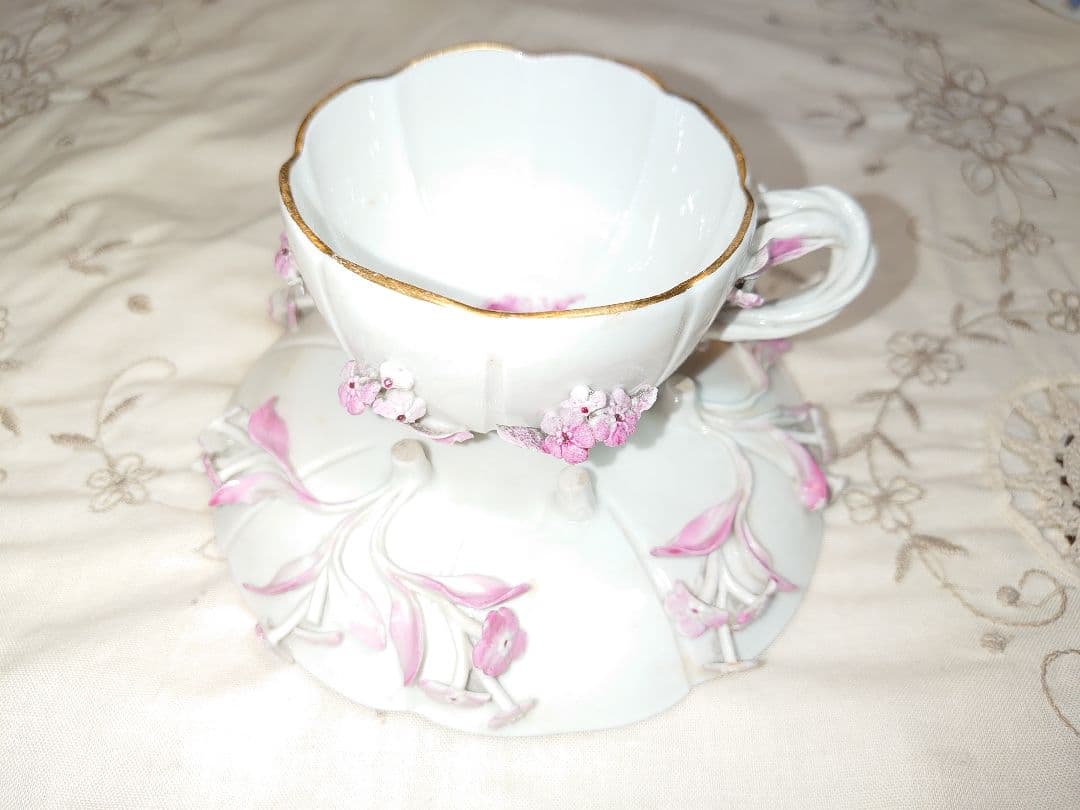 アンティークカップ　マイセン