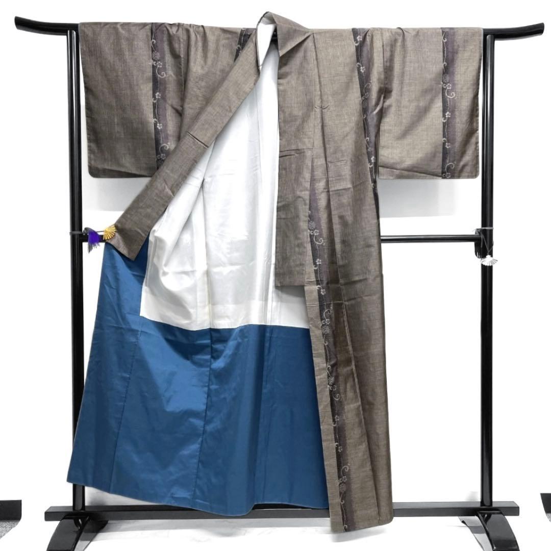 小紋　大島紬　縦縞　唐草　小花　抽象模様　着物　093a d