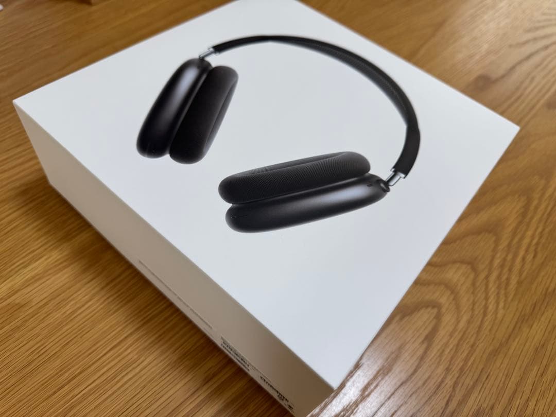 Apple AirPods Max（エアーポッズ マックス）Lightning