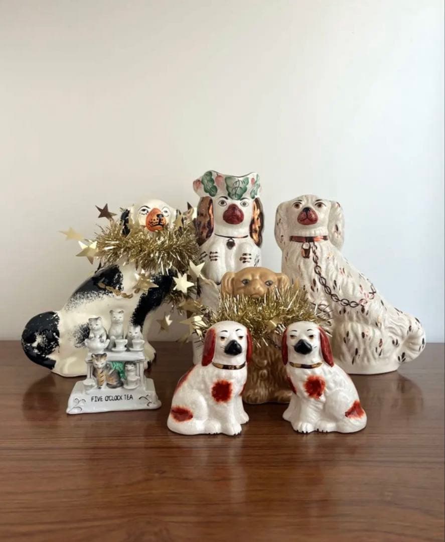 英国ヴィンテージ ♤ 小さなスタッフォードシャー・ドッグ