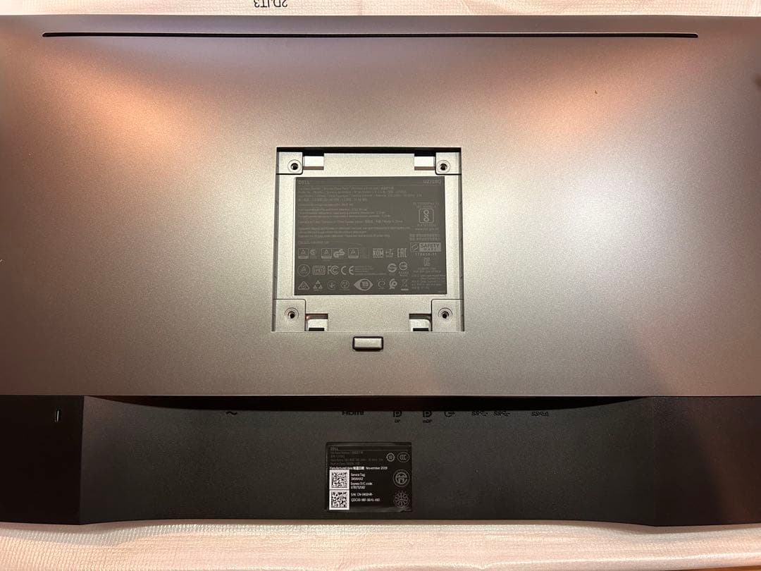 【画面に赤い線有り】Dell U2718Q 27型 4Kモニター（2019年製）