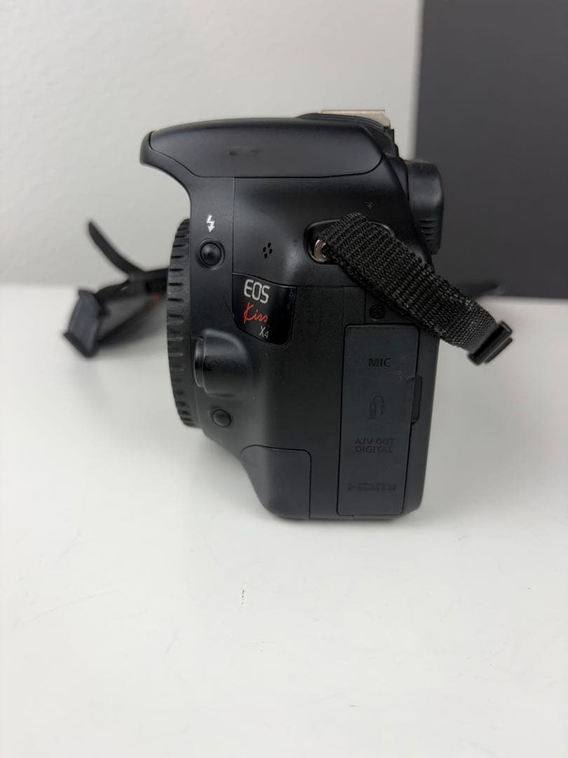 Canon EOS kissx4一眼レフカメラ レンズ2本付き