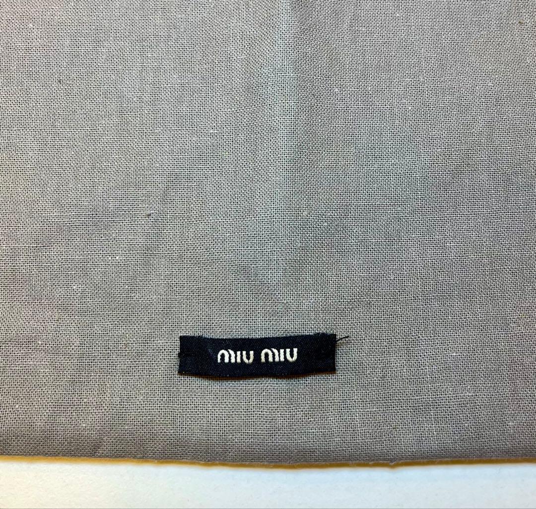 miu miu ショルダーバッグ ブラウン