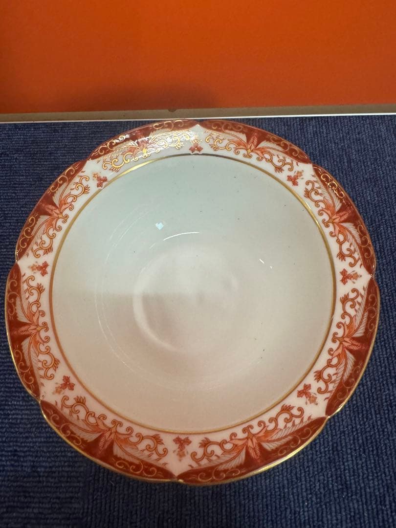 1721  其泉窯 赤濃 金彩 唐草　深鉢