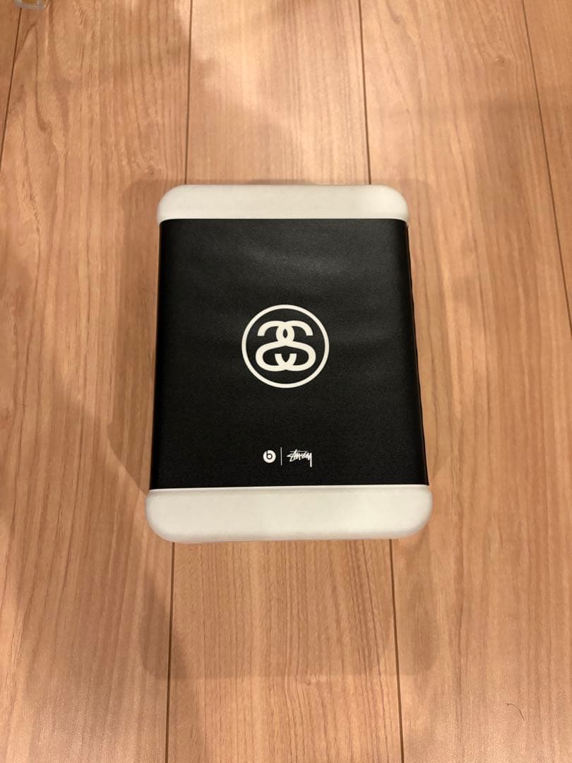 希少stussy beats