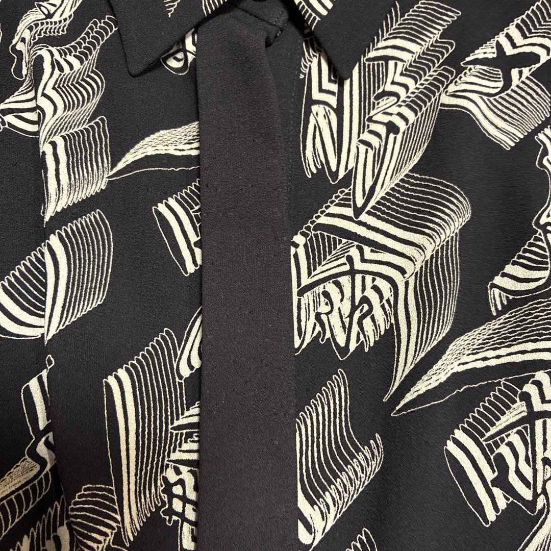 タグ付き新品未使用　ヒロココシノ　黒と白の長袖シャツワンピース