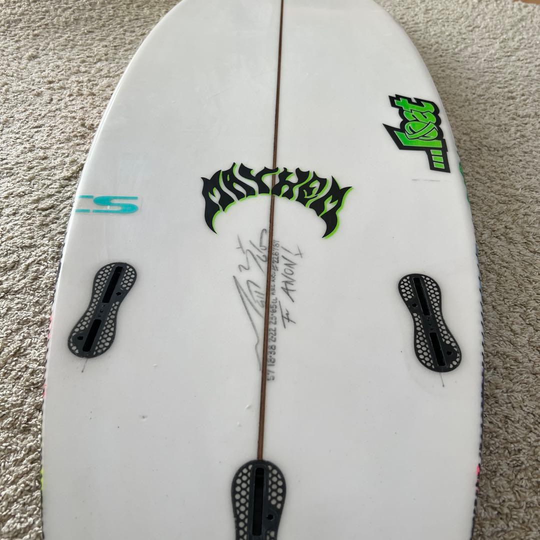 LOST（メイヘム） STEP D 5’7 松岡アノン選手使用ボード