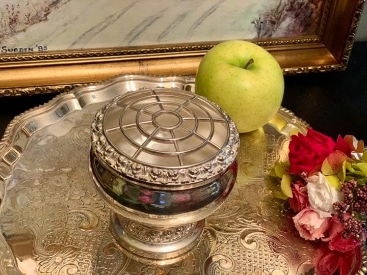 英国 アンティーク　IANTHE フラワー/ローズボウル・ベース/花器　銀メッキ