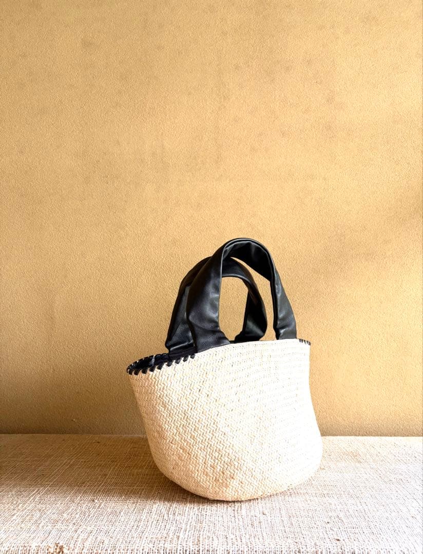 WARANGWAYAN【美品/希少】FUTO 革手バスケット 黒 ワランワヤン