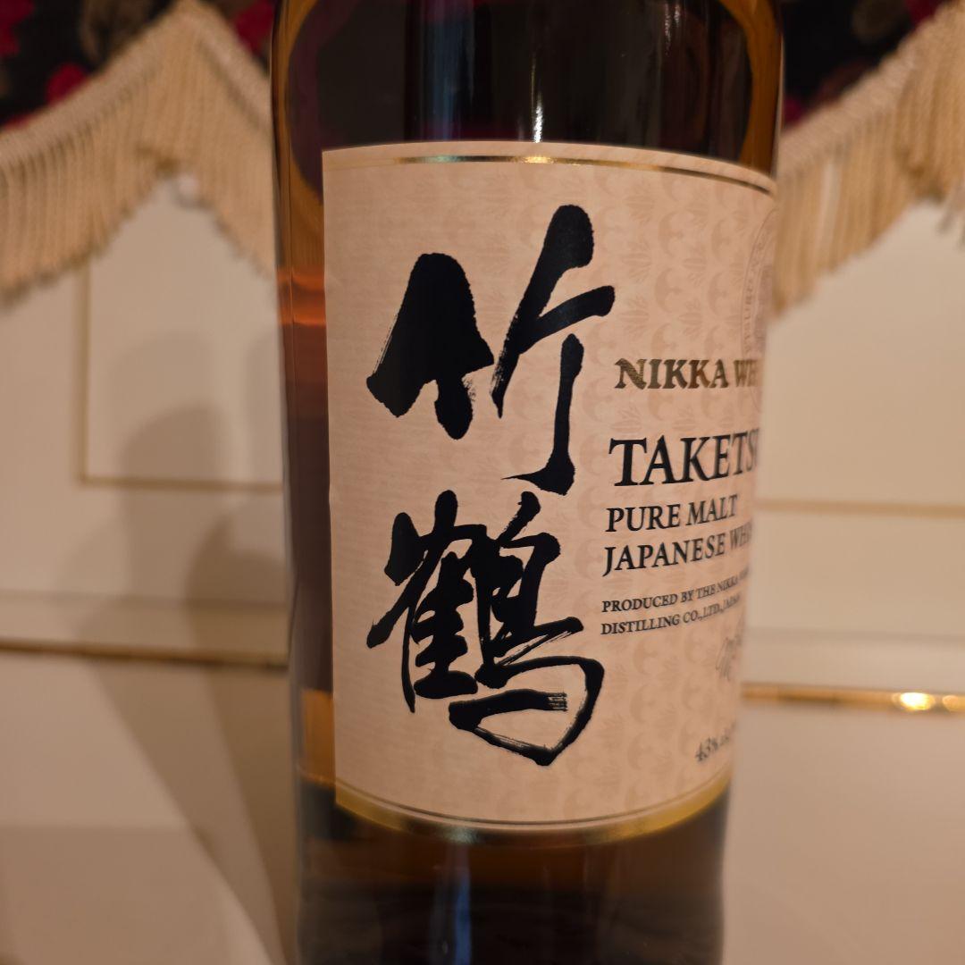 [ 新品 ] 入手困難 竹鶴 PURE MALT< 最安値 > 8500円 !