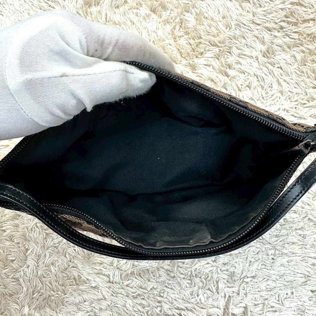 【美品】 GUCCI アクセサリーポーチ キャンバス ブラウン GG柄