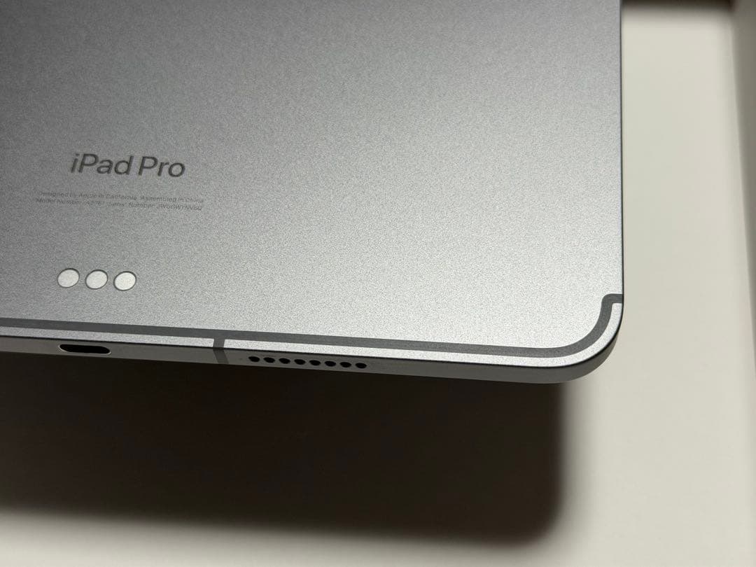 11インチiPad Pro第4世代 Wi-Fi+セルラー　256GB グレイ