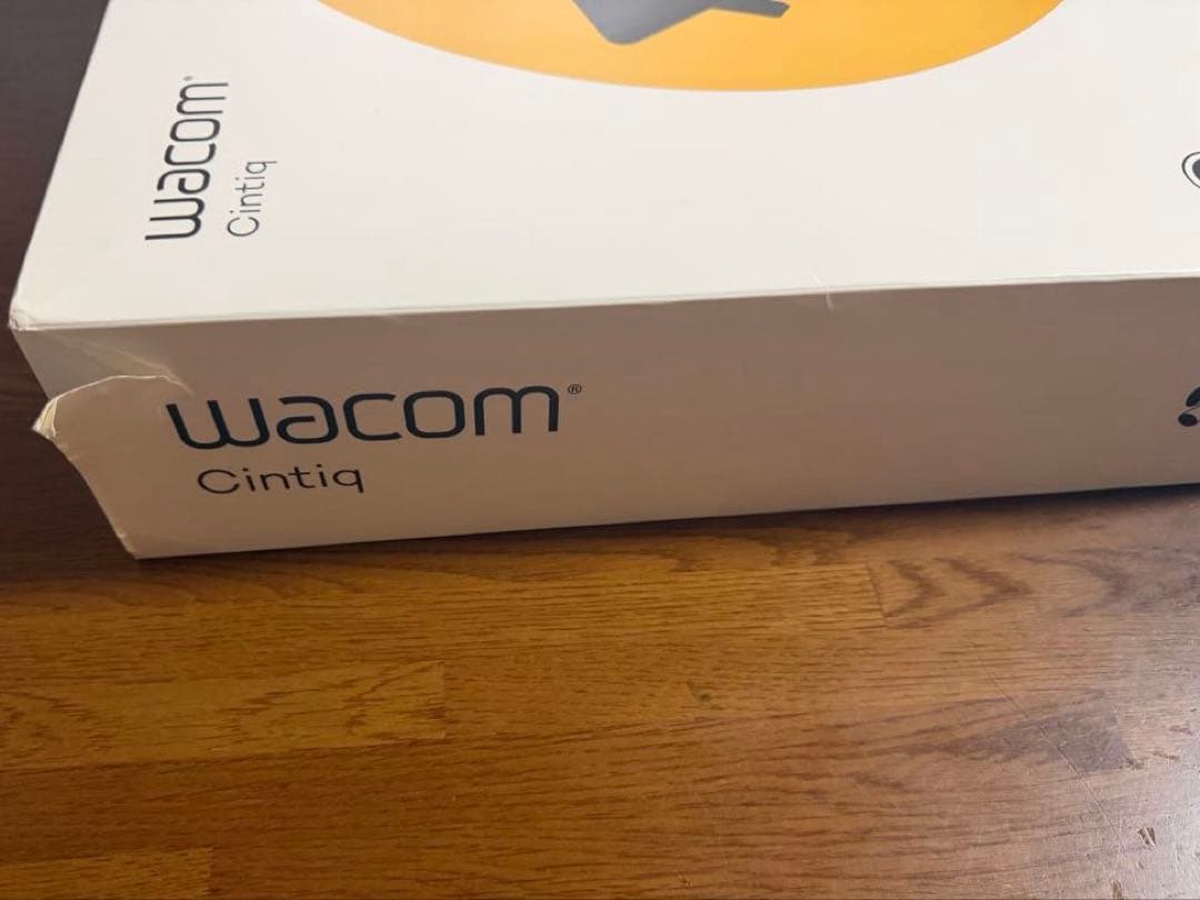 液晶ペンタブレット Wacom Cintiq 16 FHD