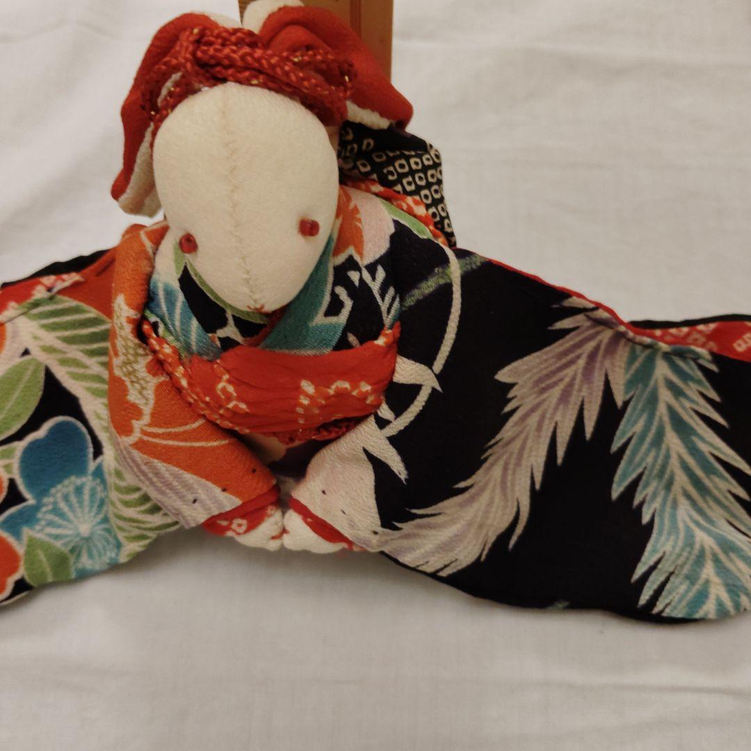 うさぎ　着物きているうさぎ置物