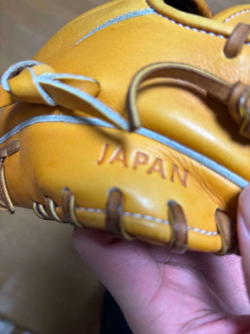 硬式野球グローブ オレンジ色 レザー